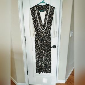 Vintage Floral Dress with Embroidered V-Neck Size 12